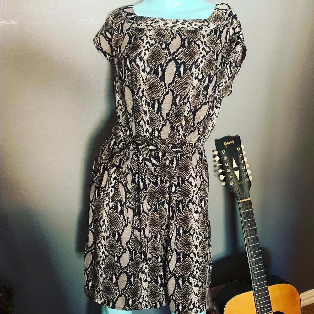 Speed Control Snake Skin Dress Super slinky animal print